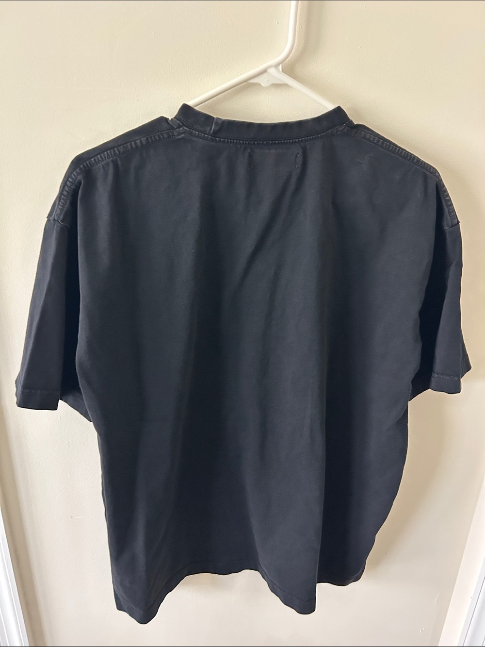 AMIRI Black Short-Sleeve Script Logo Tee - Picture 4 of 4